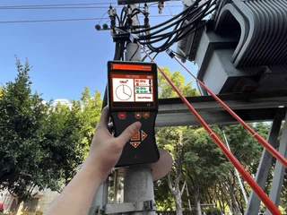 S320A – High Voltage Wireless Phase Comparator image thumbnail 2